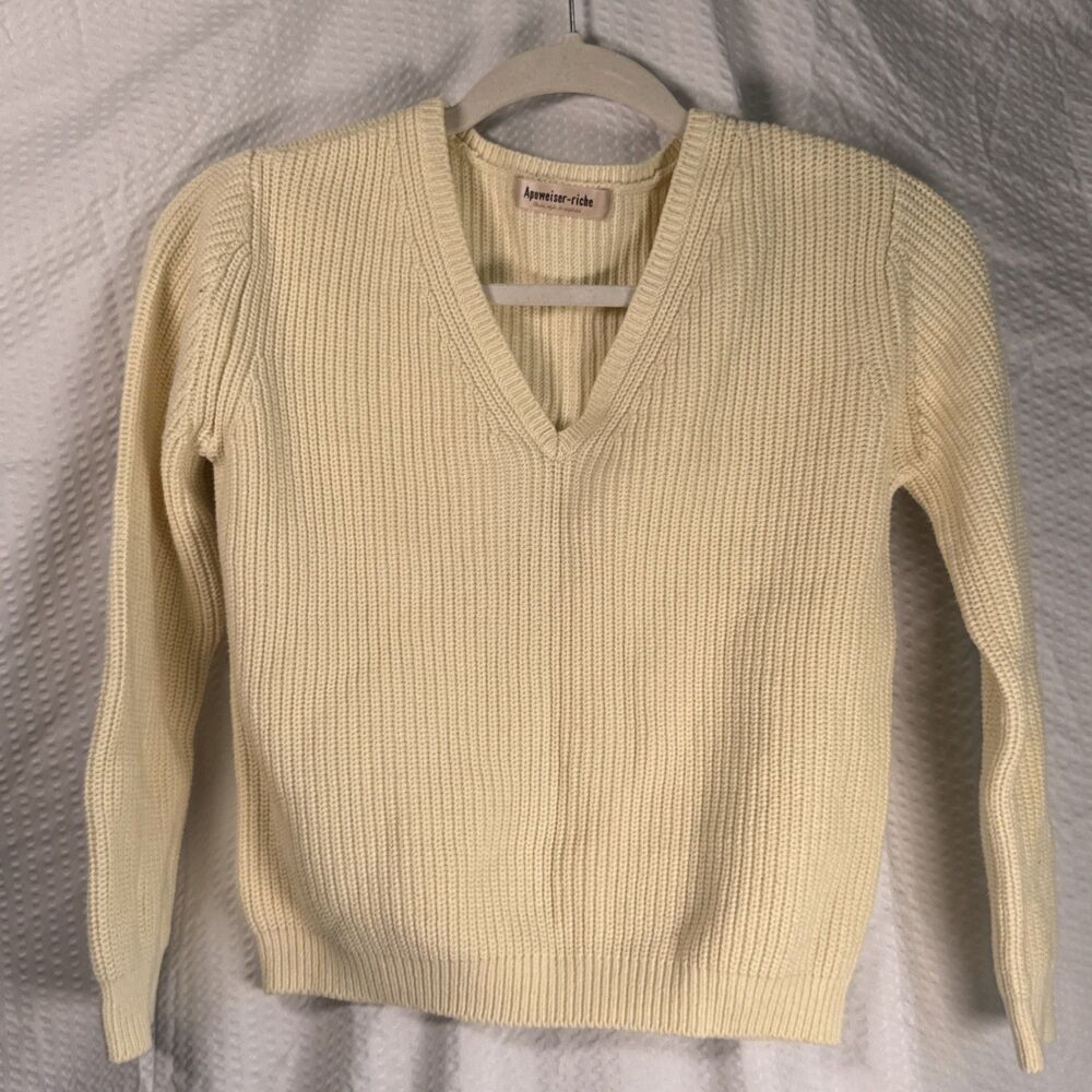 Apuweiser-riche V Neck Sweater Yellow Size 2- Fits Like XS/Small Or Youth Large